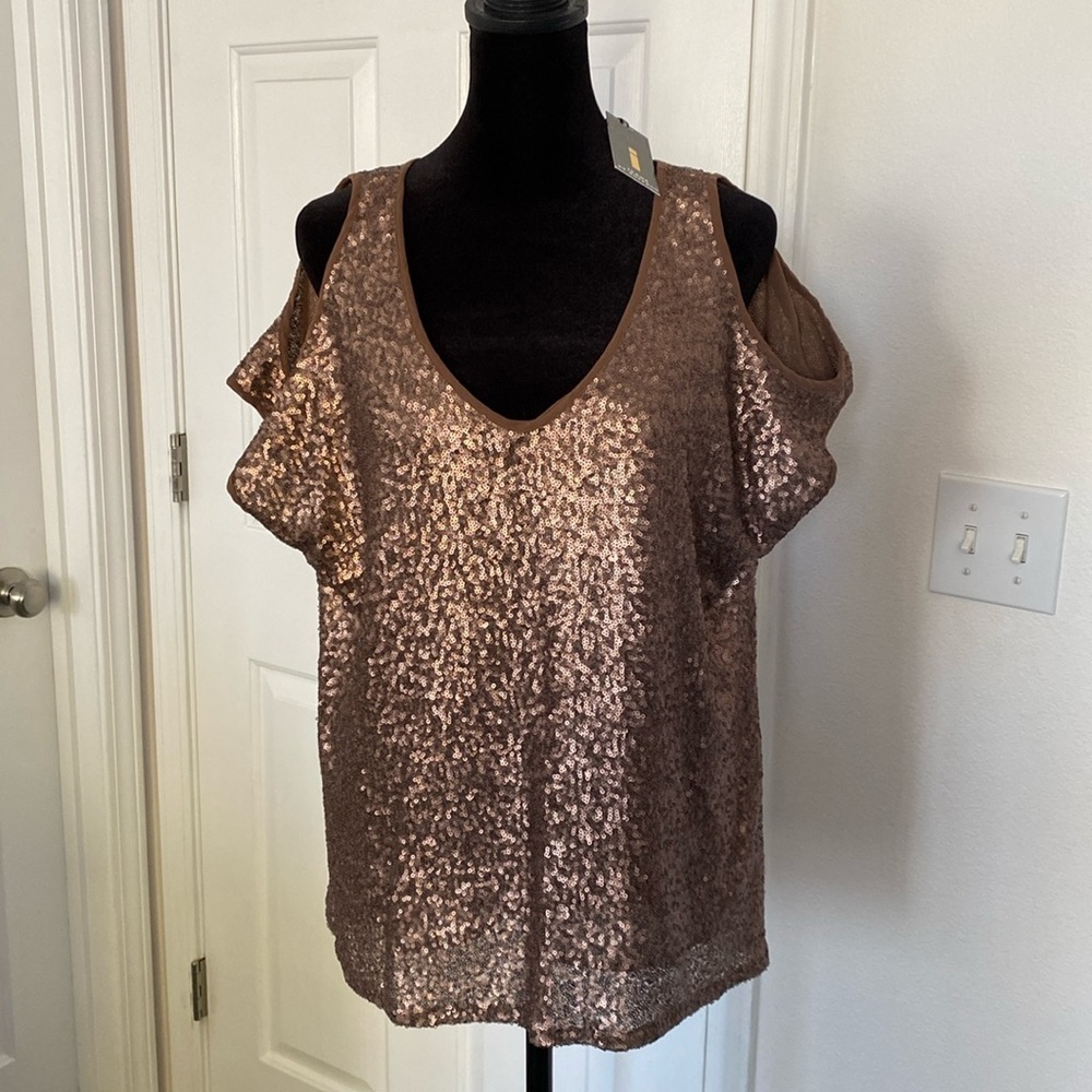 Jeans by Buffalo NWT cold shoulder sequined blouse.